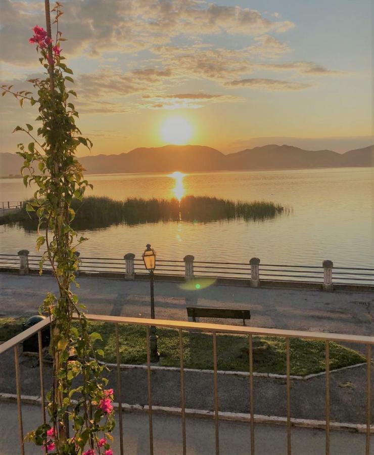Vista Lago Torre del Lago Puccini Dış mekan fotoğraf